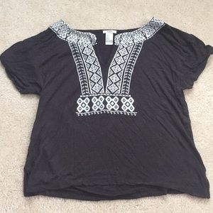 Forever 21 black and white top